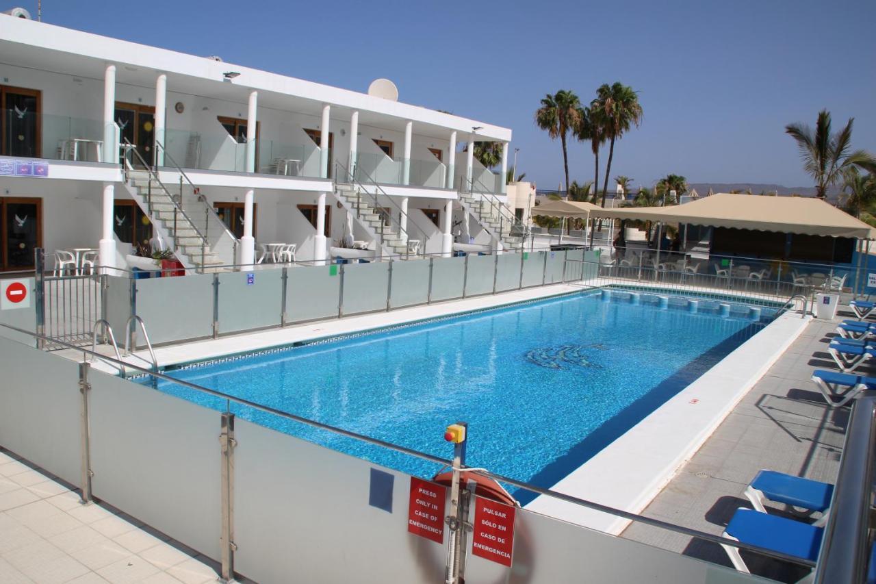 Rt-Apartamentos Sol Y Paz Puerto Rico  Luaran gambar